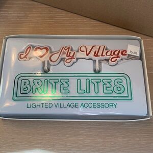 Department 56 “I ❤️ My Village” Accessory ships quickly bundle w Dept 56 others